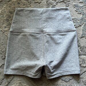 Beyond Yoga Spacedye All For Run Short in Silver Mist